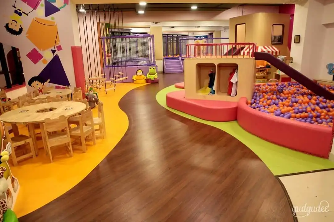 Virtual Tour Background